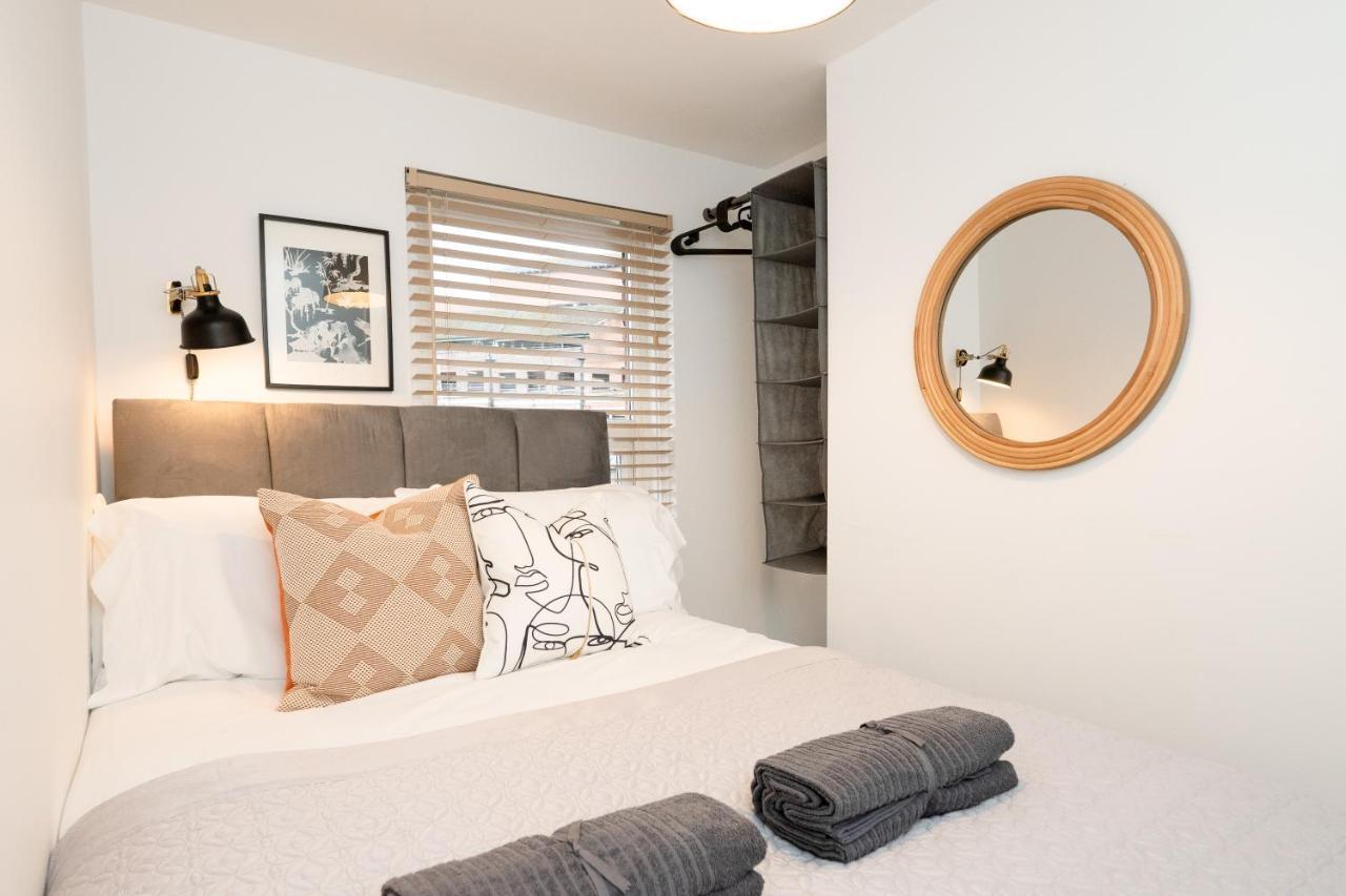 Stunning 2-Bedroom Home In City Centre With Wi-Fi! Tunbridge Wells Extérieur photo