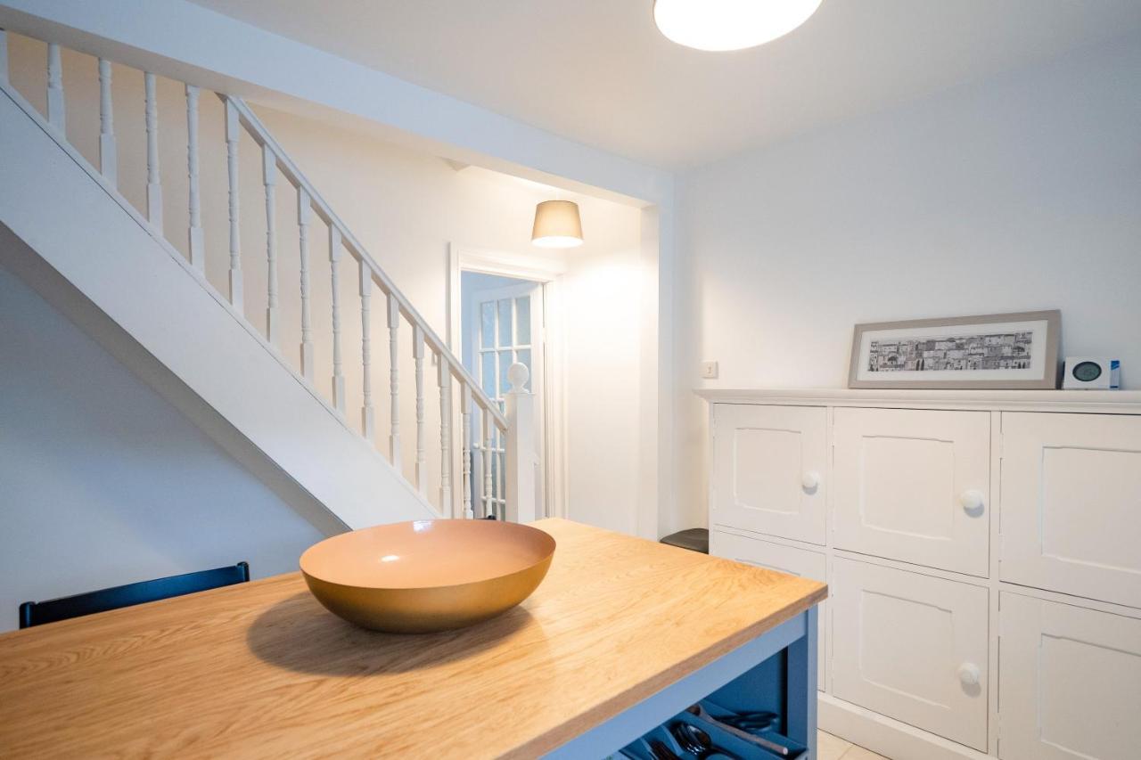 Stunning 2-Bedroom Home In City Centre With Wi-Fi! Tunbridge Wells Extérieur photo