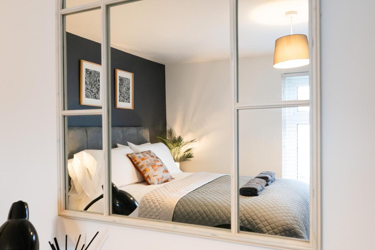 Stunning 2-Bedroom Home In City Centre With Wi-Fi! Tunbridge Wells Extérieur photo