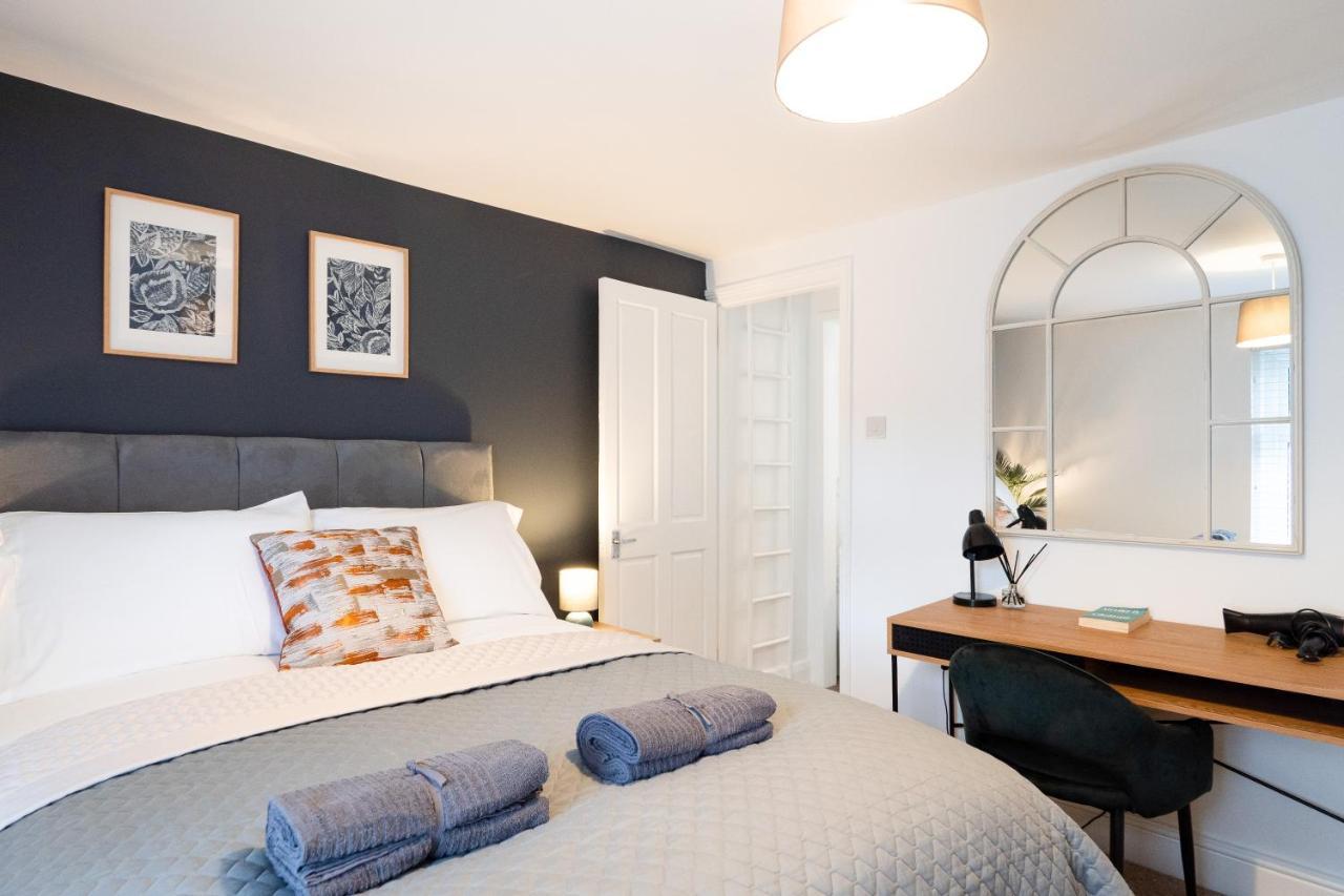 Stunning 2-Bedroom Home In City Centre With Wi-Fi! Tunbridge Wells Extérieur photo