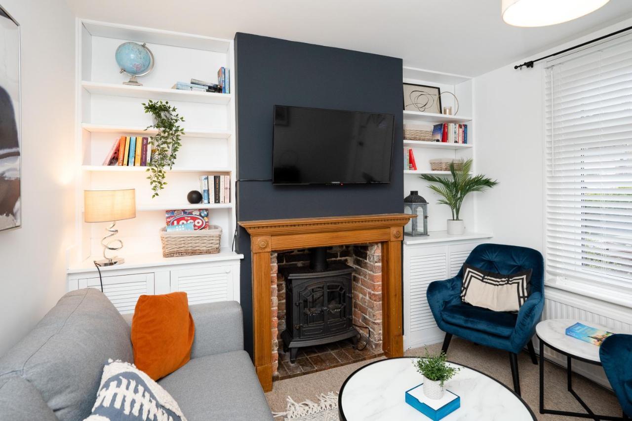 Stunning 2-Bedroom Home In City Centre With Wi-Fi! Tunbridge Wells Extérieur photo