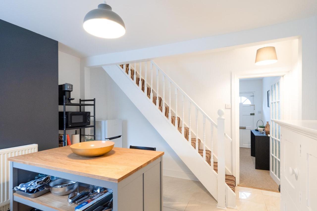 Stunning 2-Bedroom Home In City Centre With Wi-Fi! Tunbridge Wells Extérieur photo