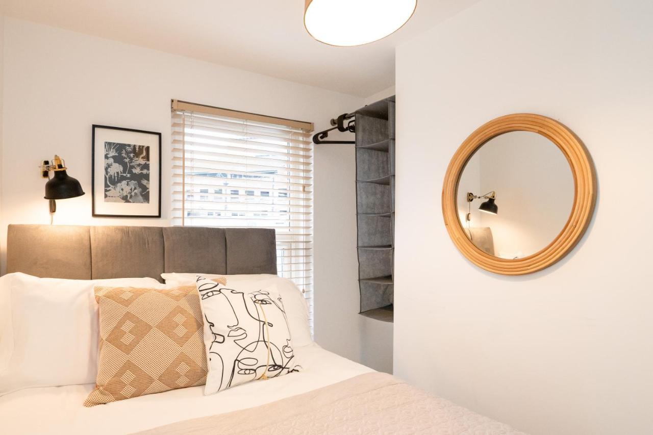 Stunning 2-Bedroom Home In City Centre With Wi-Fi! Tunbridge Wells Extérieur photo